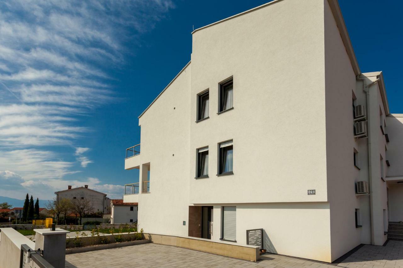 Apartments Kudec By El-Pi Tours Malinska Exteriér fotografie